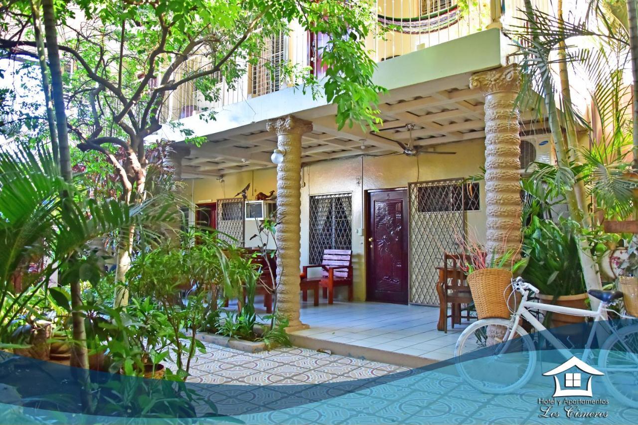 Hotel Y Apartments Los Cisneros Манагуа Екстер'єр фото
